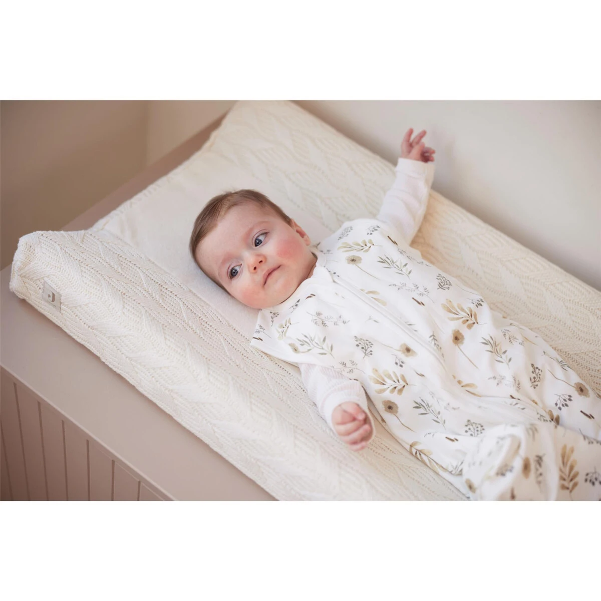 Jollein Newborn-Schlafsack Wild Flowers 5 Jollein Newborn-Schlafsack Wild Flowers – Bild 3