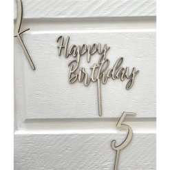 Little Pippa Caketopper "Happy Birthday"