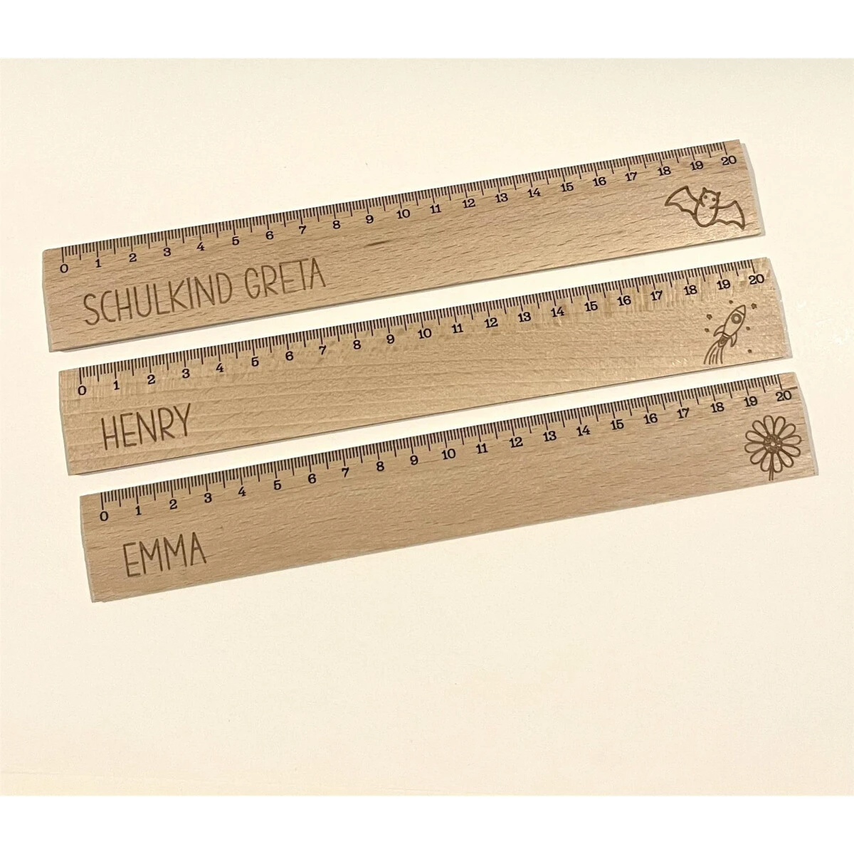 Little Pippa Lineal Aus Holz Mit Name 4 Little Pippa Lineal Aus Holz Mit Name – Bild 2