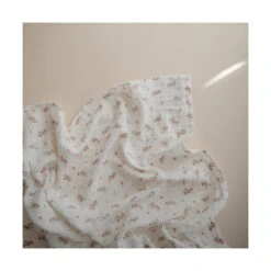 Mushie Organic Swaddle Pink Flowers