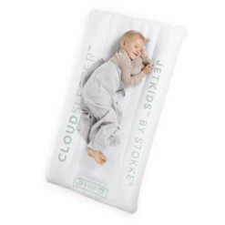Stokke CloudSleeper JetKidsDas Aufblasbare Kinderbett -Dekoration Geschaft stokke cloudsleeper jetkids das aufblasbare kinderbett3